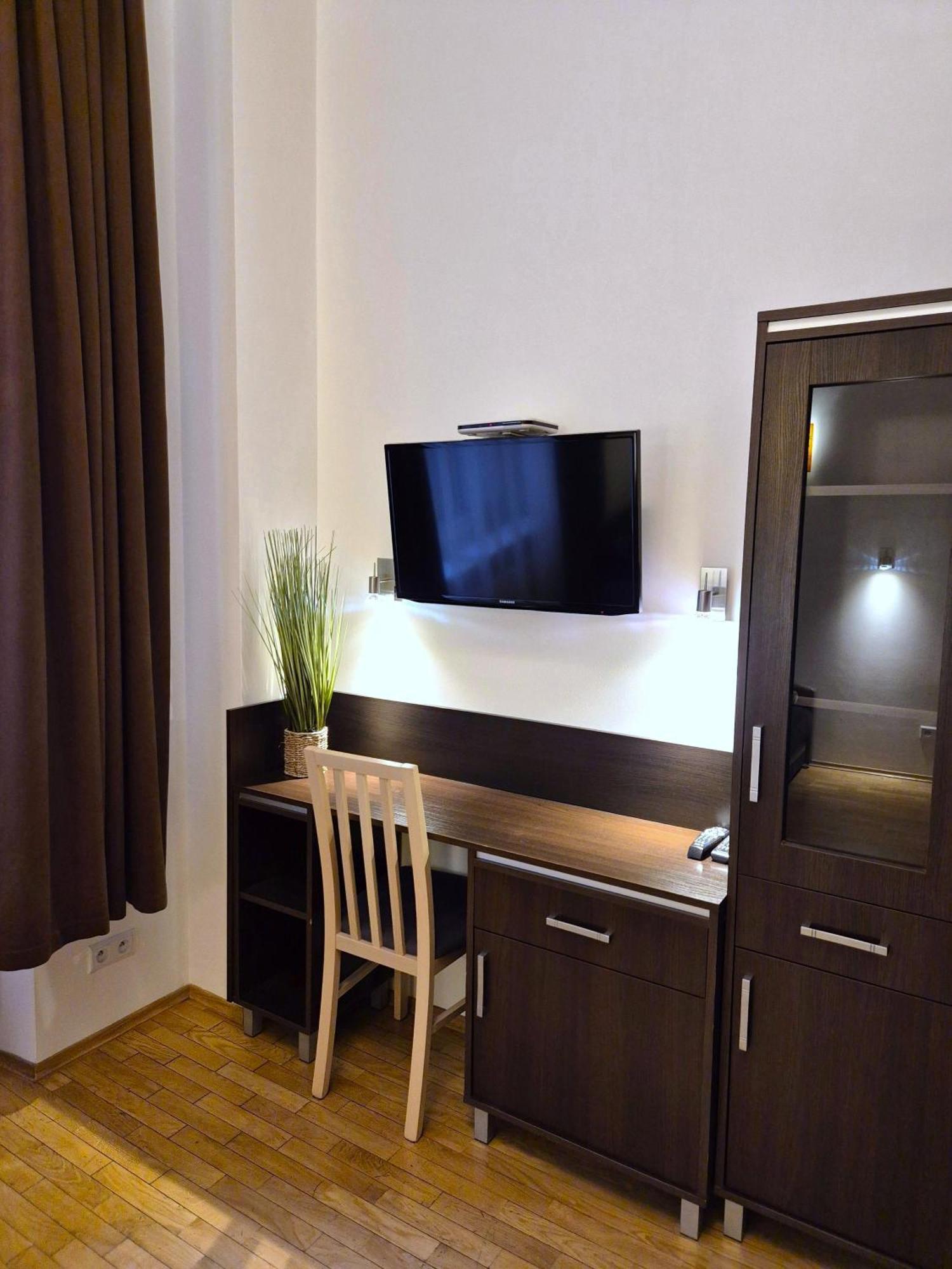 Safona - Pantheon Apartments Cracovia Esterno foto